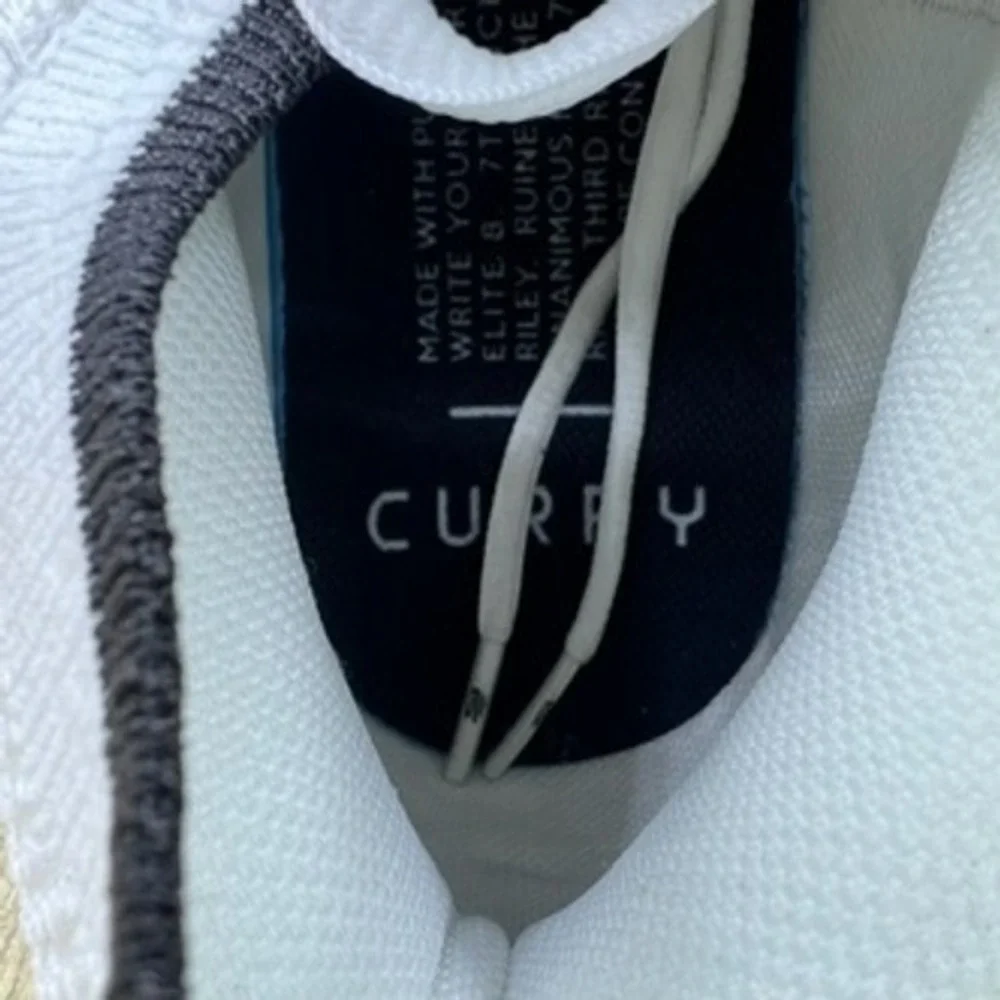 Under Armour Curry Flow‎ 8 Men's Size 15 Basketball Shoes White Black NWOT